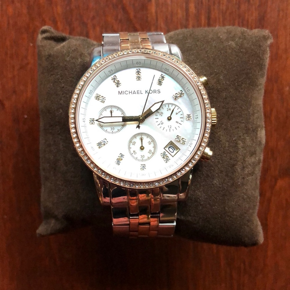 Michael Kors beautiful 3 toned watch
